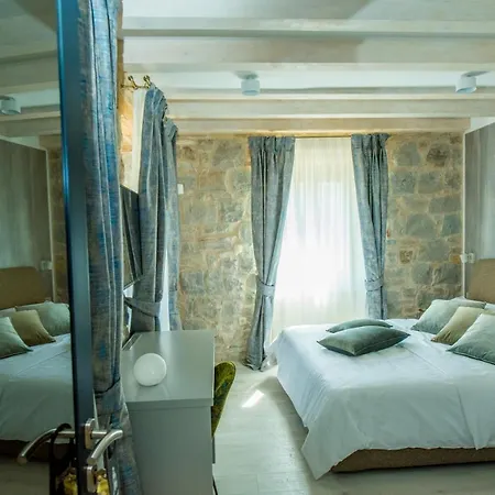 Heritage Villa Vitturi Sea View Kaštela Extérieur photo