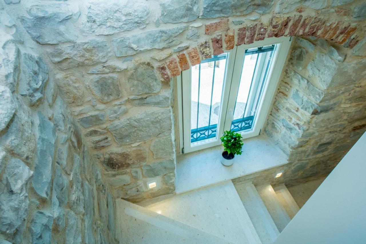 Heritage Vitturi Sea View *